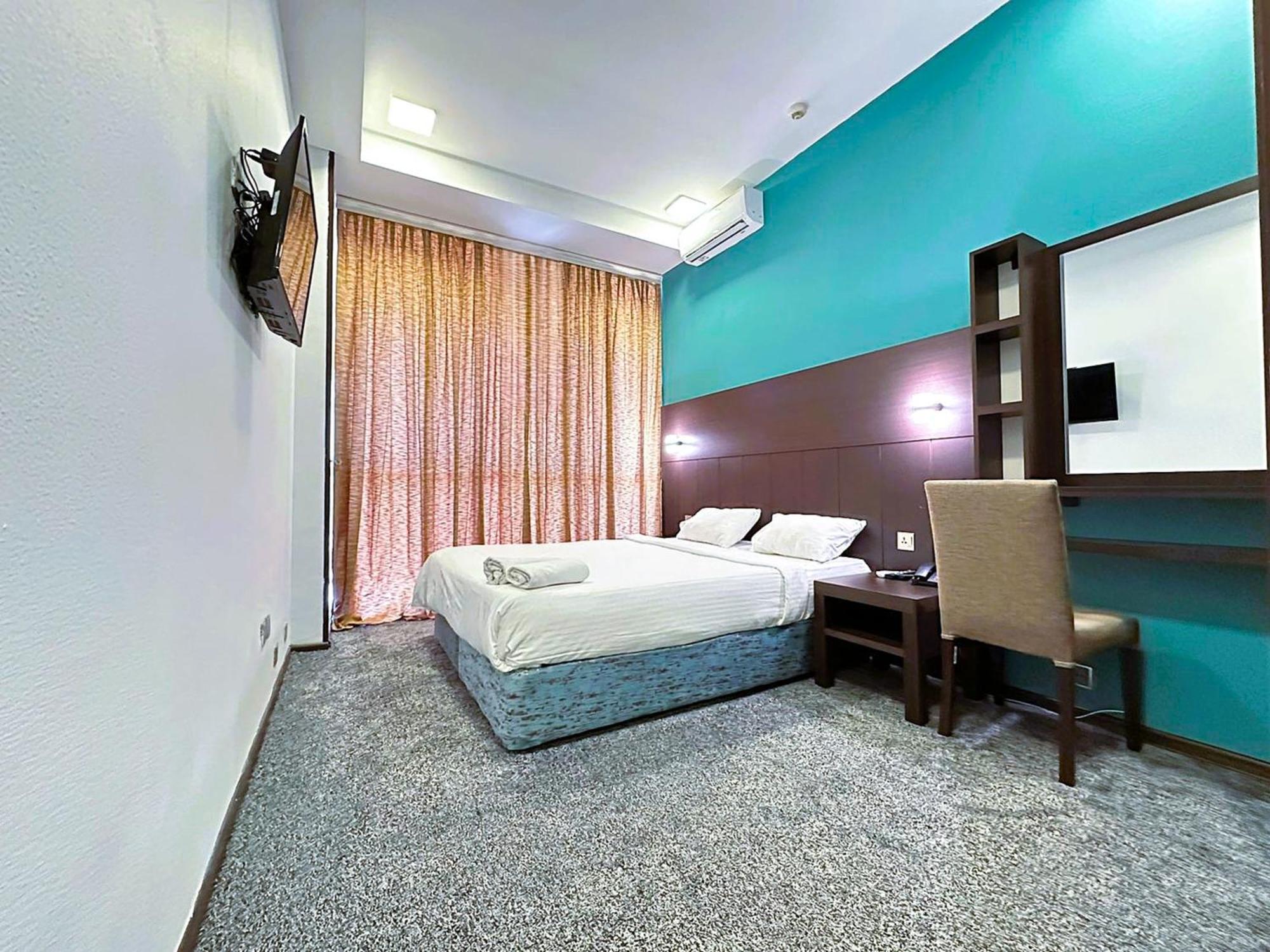Crossway Hotel Masazir Exterior foto